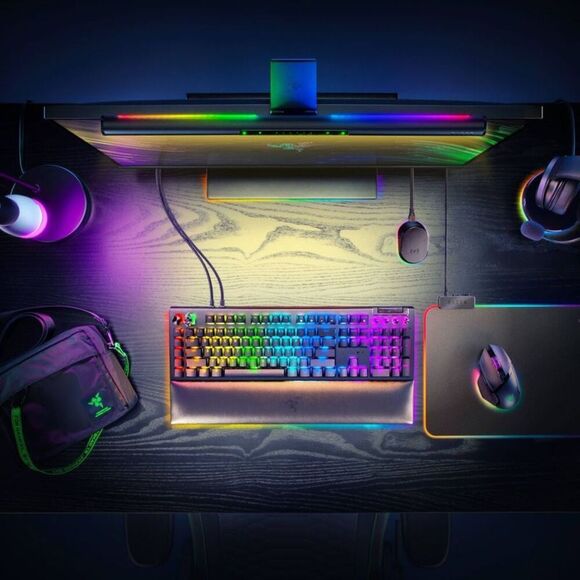 Razer - Aether Monitor RGB LED Light Bar - Black Black - Picture 3 of 4